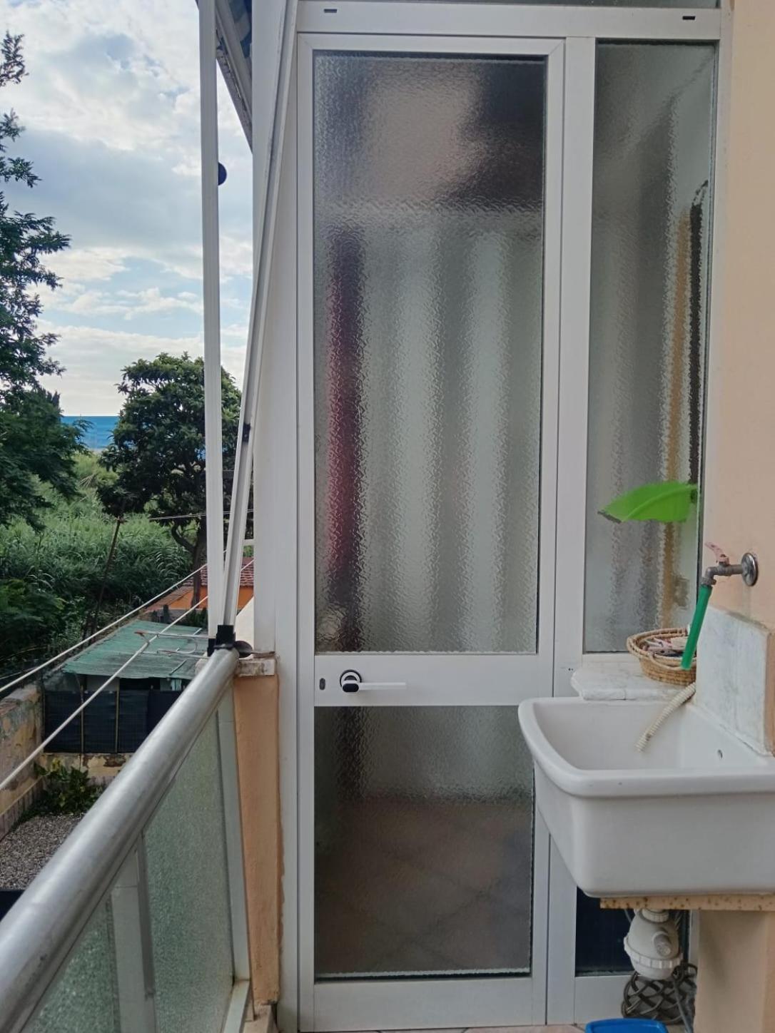Piccione Marittimo Appartamento Vicinanze Mare Livorno Esterno foto